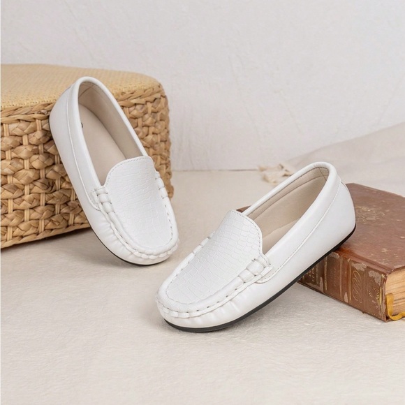 petite jolie Other - Toddler Little Kid Boys Girls Soft Slip-On Loafers Dress Flat Shoes